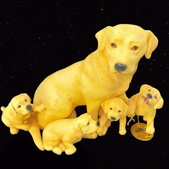 The Leonardo Collection Yellow Labrador Retriever Mother Puppies Statue 6”T 8”W - Picture 2 of 7